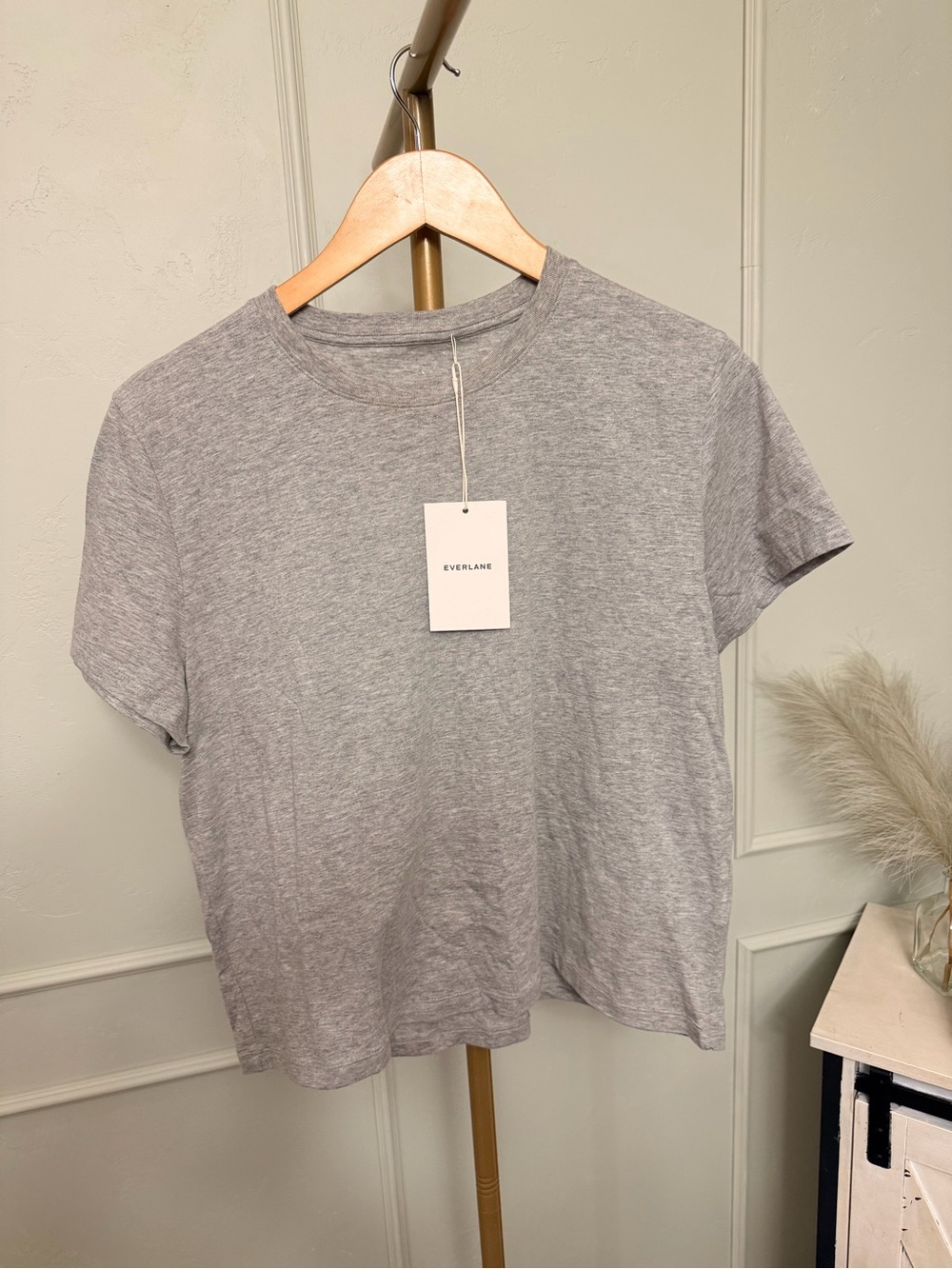 Everlane Organic Cotton Tee Basic Gray Crewneck Short Sleeve Tee